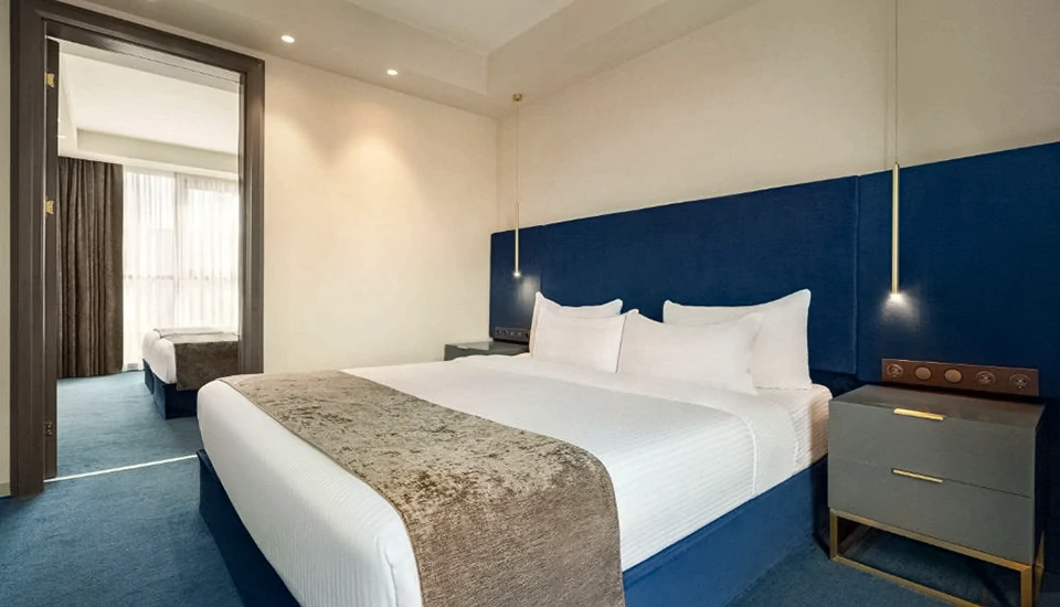 هتل رامادا بای ویندهام تفلیس اولد سیتی